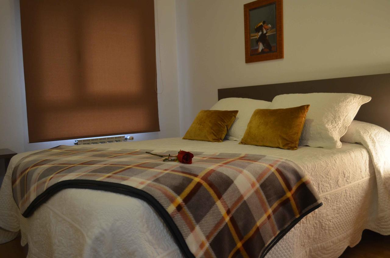 Apartamentos Antares 1 Milladoiro Exteriör bild