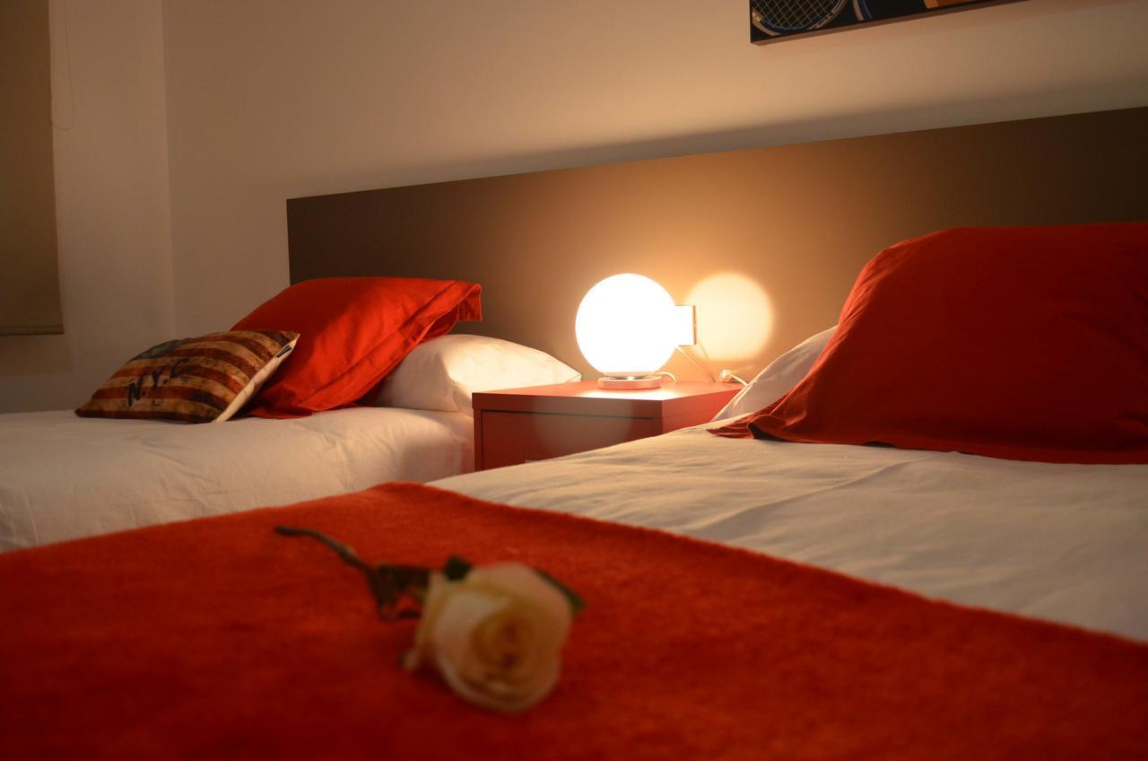 Apartamentos Antares 1 Milladoiro Exteriör bild
