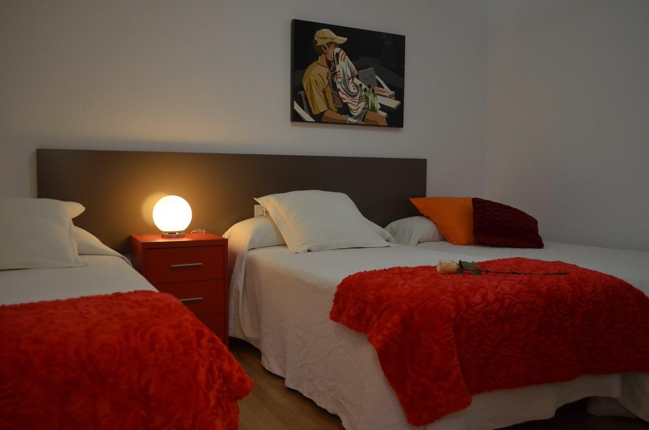 Apartamentos Antares 1 Milladoiro Exteriör bild